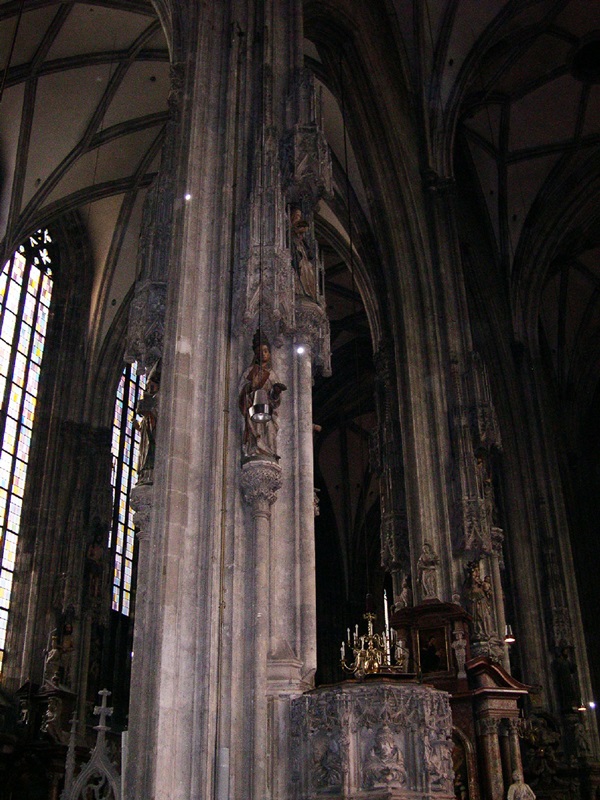 st Stephan intérieur de la cathedrale